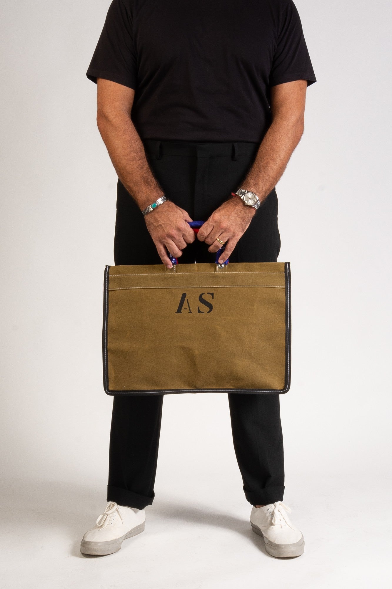KHAKI CANVAS BAG WITH BANDANAS IN RANDOM COLORS