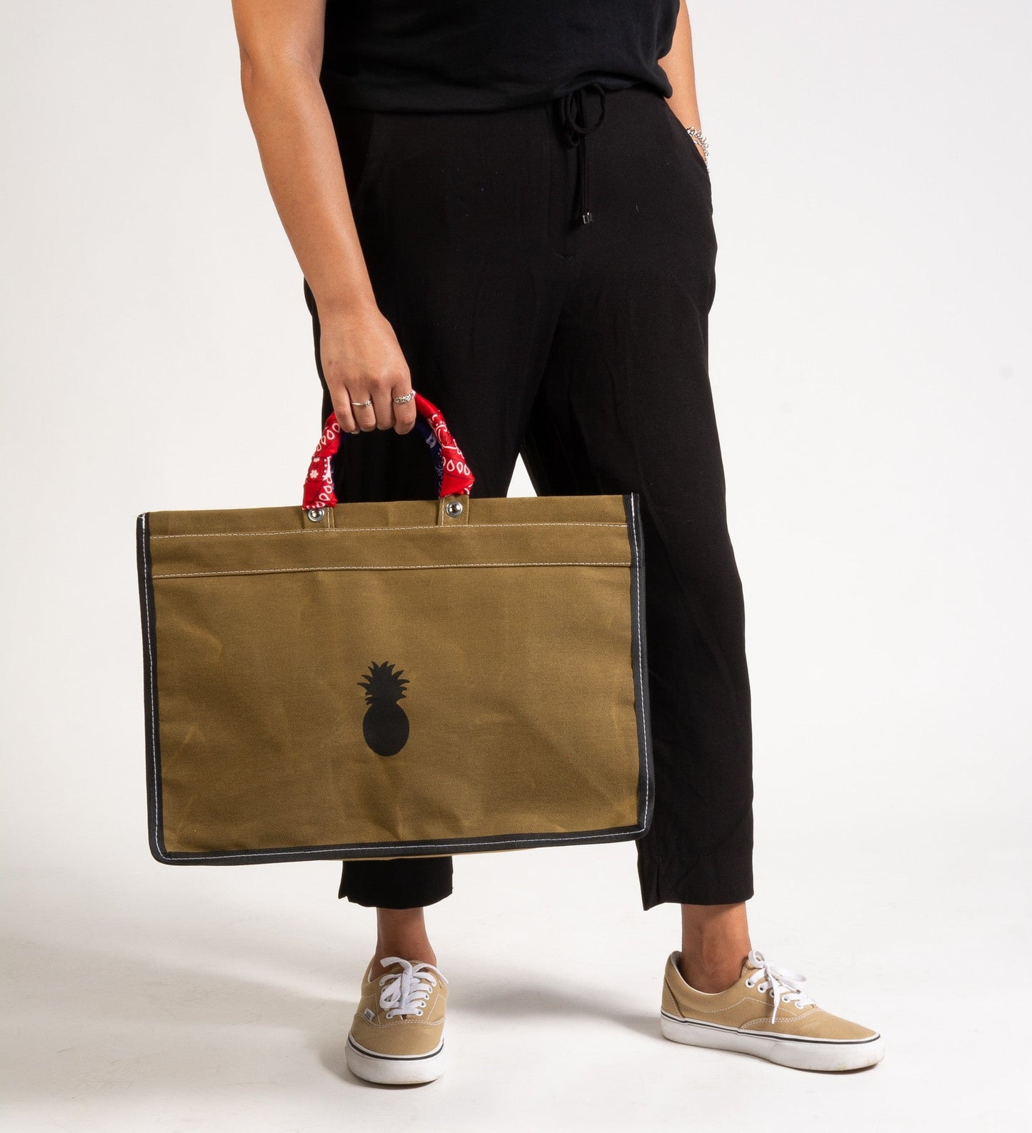 KHAKI CANVAS BAG WITH BANDANAS IN RANDOM COLORS