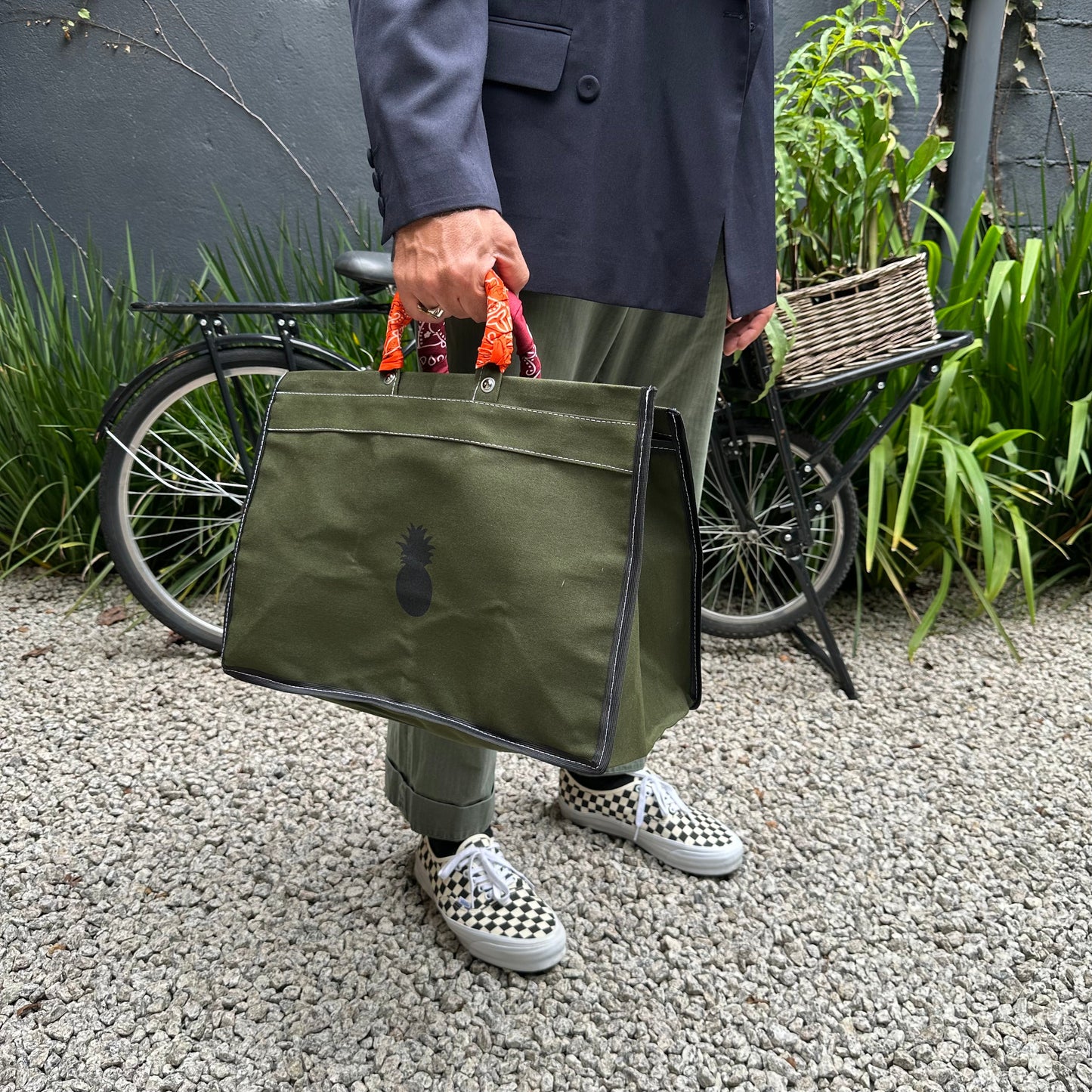 MOSS GREEN CANVAS BAG WITH BANDANAS IN RANDOM COLORS