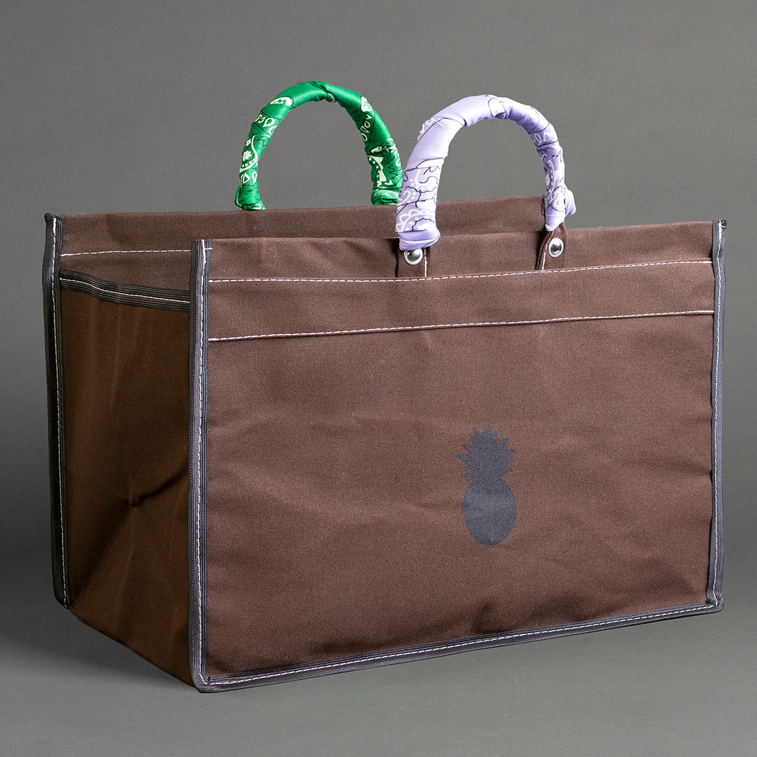BROWN CANVAS BAG WITH BANDANAS IN RANDOM COLORS