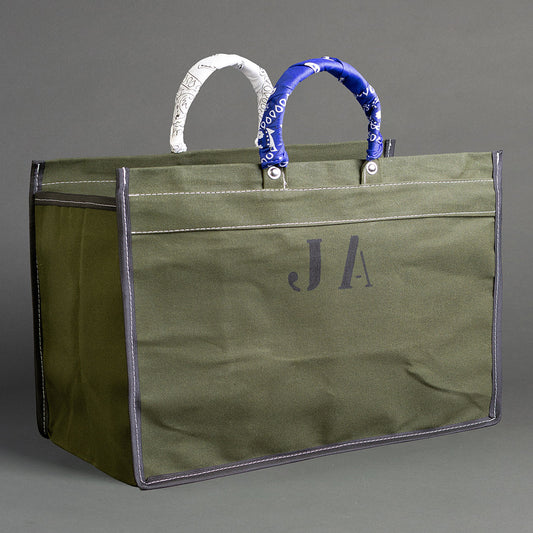 MOSS GREEN CANVAS BAG WITH BANDANAS IN RANDOM COLORS